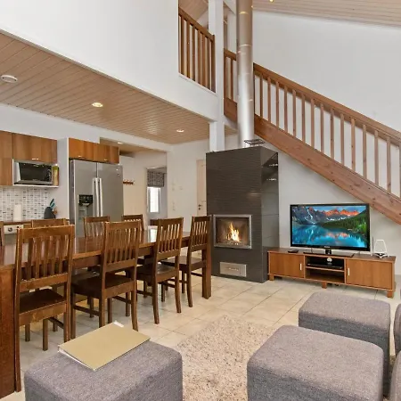 4 Seasons Hymy B By Interhome *